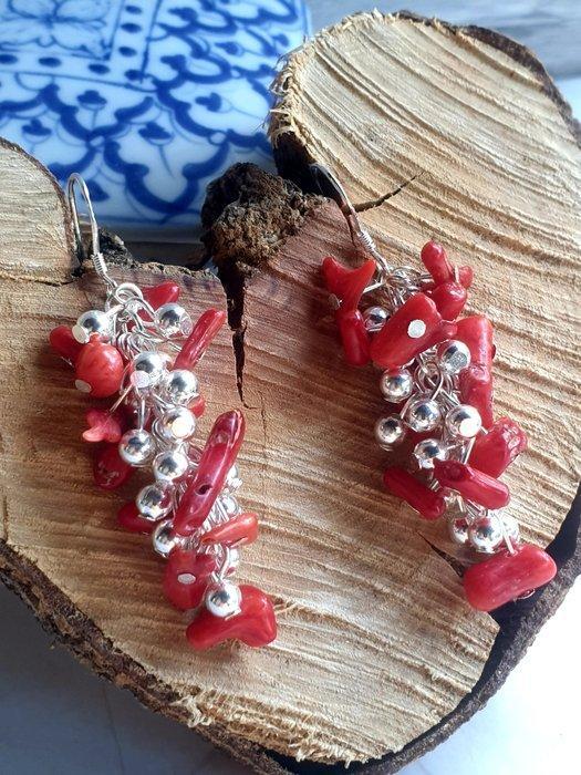 Zilver, Rode koraal takken - Hangoorbellen, Verzamelen, Mineralen en Fossielen