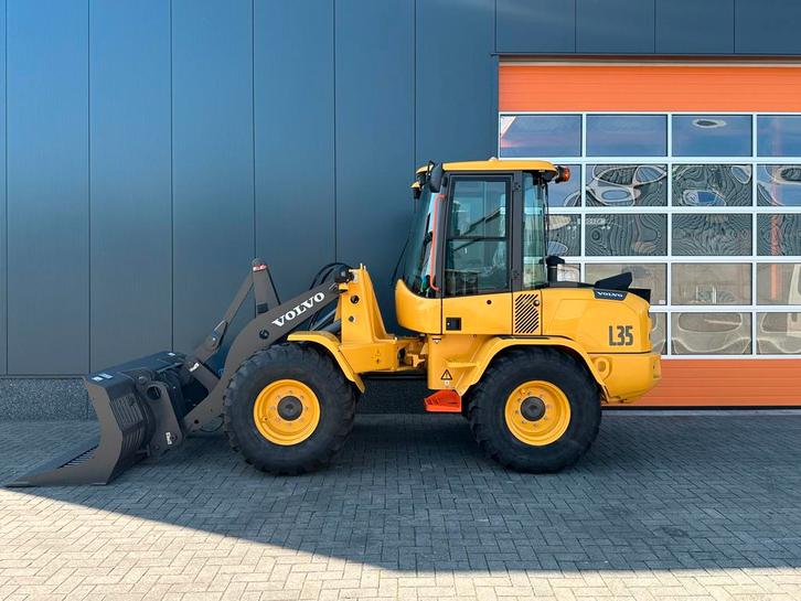 Volvo L35HT Shovel - wiellader (komt binnen), Zakelijke goederen, Machines en Bouw | Kranen en Graafmachines, Ophalen of Verzenden