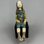 Ida - The girl with her dog- hand made, Antiek en Kunst