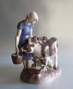 Bing & Grondahl - Beeldje - Dziewczynka z krowami -, Antiek en Kunst, Antiek | Glas en Kristal