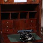 Neoclassicistische Secretaire met blauw-wit en wit biscuit c, Ophalen of Verzenden