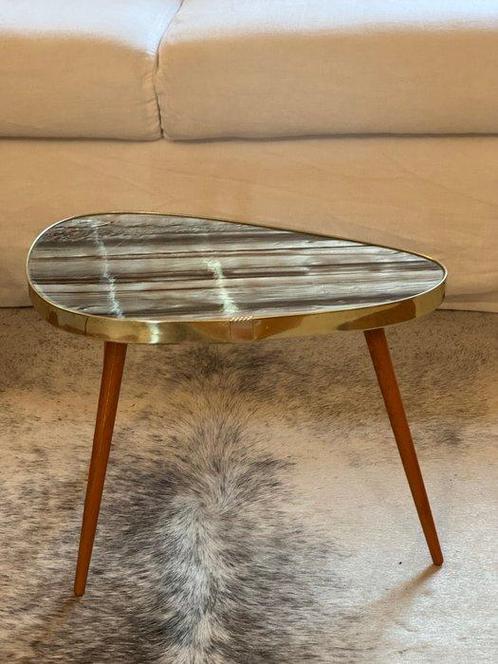 Bijzettafel - Hout, Messing, Resopal - Niervormige tafel, Huis en Inrichting, Overige Huis en Inrichting
