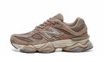 New Balance 9060 Mushroom - maat 44 (Sneakers, Schoenen), Verzenden, New Balance, Nieuw, Sneakers of Gympen