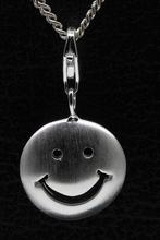 Zilveren Smiley mat hanger en/of bedel, Verzenden, Nieuw