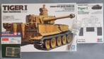 Tamiya 35227 Tiger I Initial Production Afrika 1:35 FULL, Hobby en Vrije tijd, Modelbouw | Auto's en Voertuigen, Verzenden, Nieuw