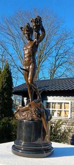 Benvenuto Cellini - sculptuur, imposant , groot en zwaar