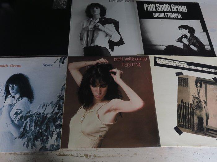 Patti Smith Group, Patti Smith - Nice lot with 6 records of, Cd's en Dvd's, Vinyl Singles