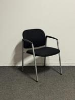 vergaderstoel - Ahrend 320 - Nieuwe zwarte stoffering - Zilv, Vergader- of Presentatieruimte, Ophalen of Verzenden, Gebruikt, Stoel