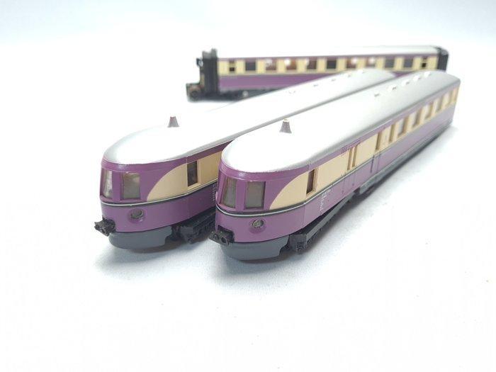 Piko H0 - Treinstel (1) - 3-delige SVT 137 Elfenbein - DB, Hobby en Vrije tijd, Modeltreinen | H0