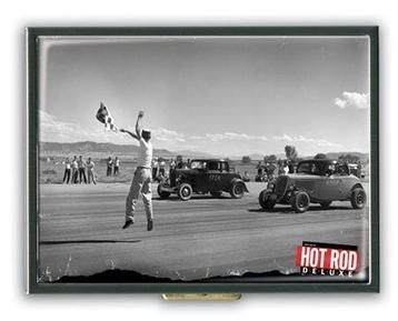 Retro a Gogo, Hot Rod Deluxe Drag Strip Cigarette Case. beschikbaar voor biedingen