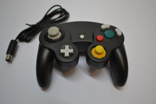 Wired Controller for Wii & GameCube - Black NEW, Spelcomputers en Games, Spelcomputers | Nintendo Consoles | Accessoires, Zo goed als nieuw