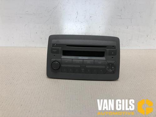 Radio Fiat Panda O245807, Auto-onderdelen, Elektronica en Kabels, Ophalen of Verzenden