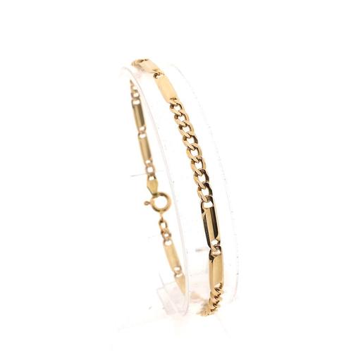 Gouden gesloten Figaro schakel armband | 19 cm, Sieraden, Tassen en Uiterlijk, Armbanden, Overige kleuren, Gebruikt, Goud, Ophalen of Verzenden