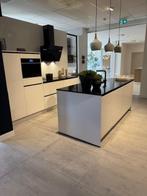 Mooie opstelling met kookeiland!, Huis en Inrichting, Keuken | Complete keukens, Ophalen, Wit, Overige typen, Nieuw