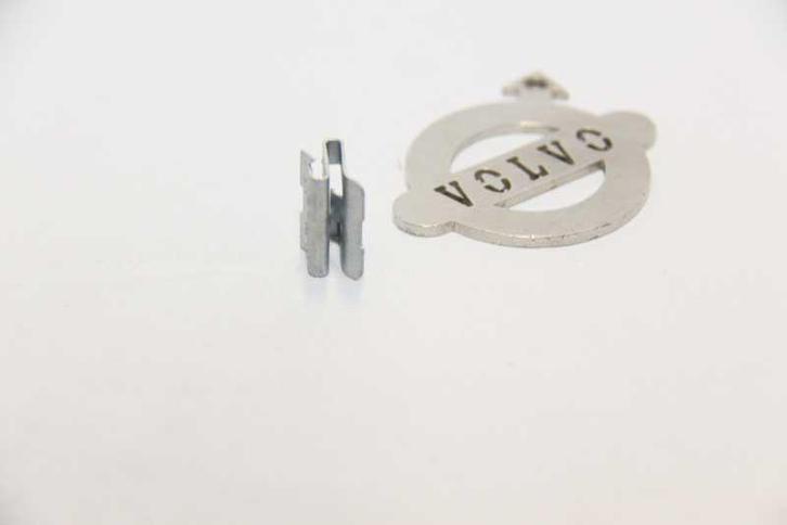 Klem roofrail / dakrails, Auto-onderdelen, Carrosserie en Plaatwerk, Ophalen of Verzenden