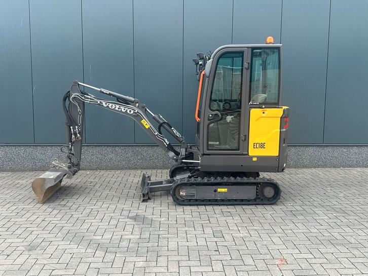 Volvo EC18E graafmachine (Voorraad Grondverzet), Zakelijke goederen, Machines en Bouw | Kranen en Graafmachines, Ophalen of Verzenden