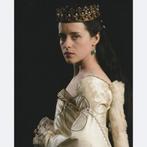 The Crown - Signed by Claire Foy (Queen Elizabeth), Nieuw