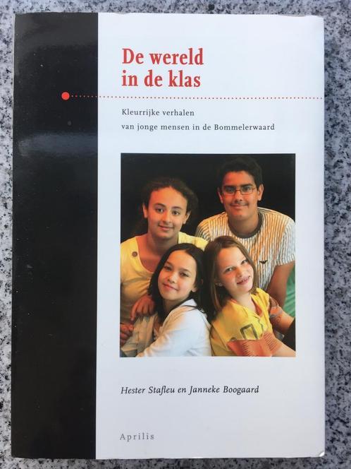 De wereld in de klas (Bommelerwaard), Boeken, Geschiedenis | Stad en Regio, 20e eeuw of later, Gelezen, Verzenden