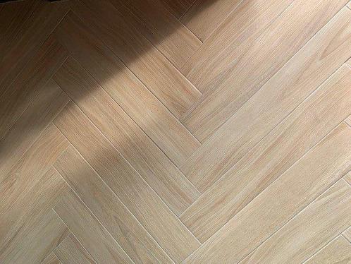 Vloertegel/Wandtegel Beige 15x60cm (Vloeren) (Vloeren), Doe-het-zelf en Verbouw, Tegels, Minder dan 20 cm, 60 cm of meer, 10 m² of meer
