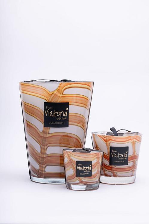 Victoria with love - Pierre rood, Huis en Inrichting, Woonaccessoires | Kandelaars en Kaarsen, Ophalen of Verzenden