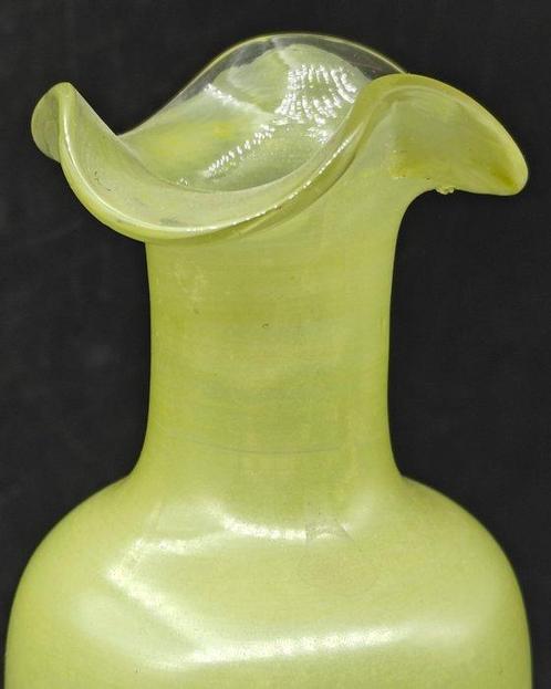 chênée - Karaf - Glas - Carafe bicolore, Antiek en Kunst, Antiek | Glas en Kristal