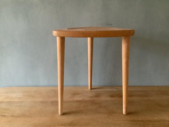 Stolab - Marit Stigsdotter - Kruk - Sgabello - Hout, Antiek en Kunst, Antiek | Meubels | Stoelen en Banken