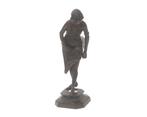 Een bronzen beeld van een staande vrouw, 20e eeuw, Antiek en Kunst, Kunst | Beelden en Houtsnijwerken