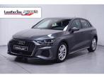 Audi A3 30Tfsi S Line Navi Clima  Apple Carplay va € 326/mnd, Auto's, Audi, Stof, Gebruikt, Handgeschakeld, Adaptive Cruise Control