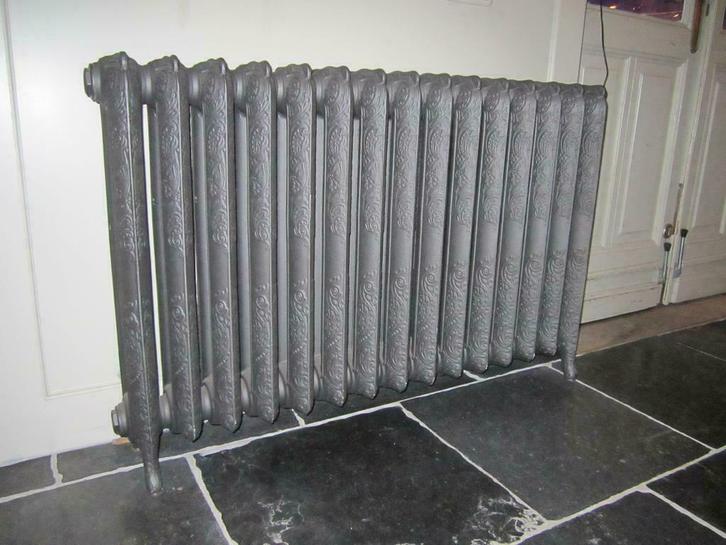 Gietijzeren radiatoren, antieke verwarming, `t Achterhuis, Doe-het-zelf en Verbouw, Verwarming en Radiatoren, Radiator, Nieuw