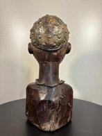 Afrikaanse bustestand (Zonder Minimumprijs), Antiek en Kunst