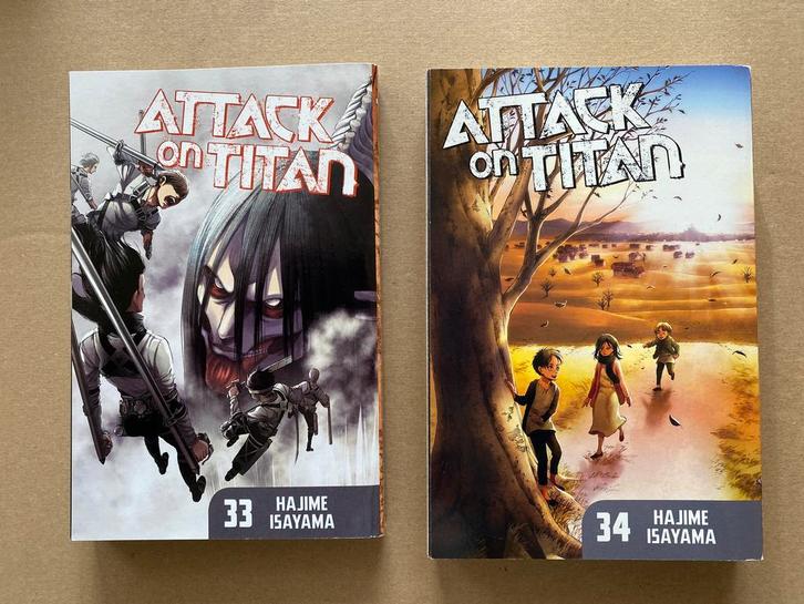 Manga - Hajime Isayama - Attack on Titan - deel 33 en 34, Boeken, Strips | Comics, Japan (Manga), Zo goed als nieuw, Meerdere comics
