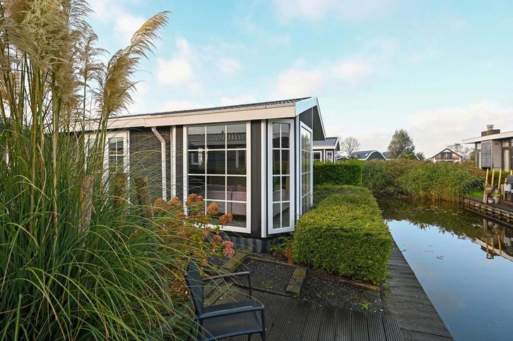 Noord-Holland: Resort De Rijp nr 642 te koop, Huizen en Kamers, Recreatiewoningen te koop, Chalet, Noord-Holland