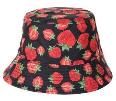 Bucket Hat Aardbei, Hobby en Vrije tijd, Feestartikelen, Feestartikel, Nieuw, Verzenden