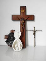 Crucifix (4) - Hout, Porselein, Tin - 1900-1910 - Christus