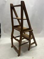 Trapje - stoel - Hout - oude keukentrap stoel