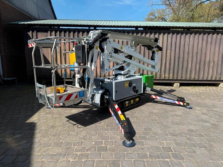 Zéér nette Oil en Steel 14E hoogwerker! Top prijs!!!, Zakelijke goederen, Machines en Bouw | Liften, Steigers en Ladders, Ophalen