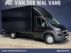 Peugeot Boxer | 2.2 BlueHDi 141pk Bakwagen Laadklep Euro6, Auto's, Bestelauto's, Gebruikt, Euro 6, Zwart, Dealer onderhouden