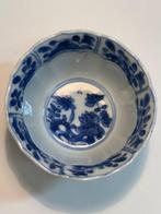 Beker (2) - Joli tasse et soucoupe blanc bleu kangxi -