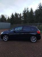 BMW 2-Serie Active Tourer 218i 136pk Aut 2018 Zwart, Stof, Gebruikt, Regensensor, Zwart