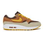 Nike Air Max 1 PRM Duck Pecan Yellow Ochre (Sneakers), Verzenden, Nieuw, Nike air max, Sneakers of Gympen