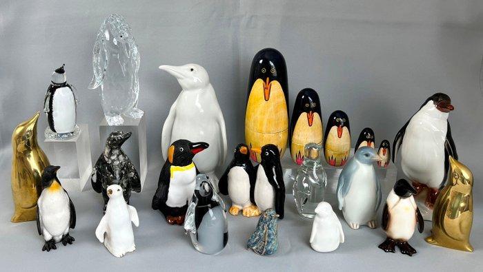o.a. Goebel, Gama - Beeldje - Assortiment pinguïn beeldjes, Antiek en Kunst, Antiek | Speelgoed