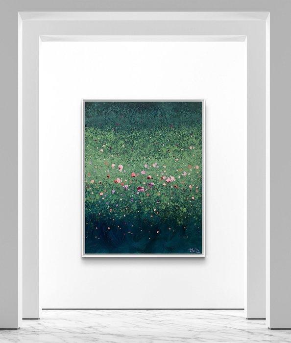 Parfen.D XL - “Emerald Petal Drift”, Antiek en Kunst, Kunst | Designobjecten
