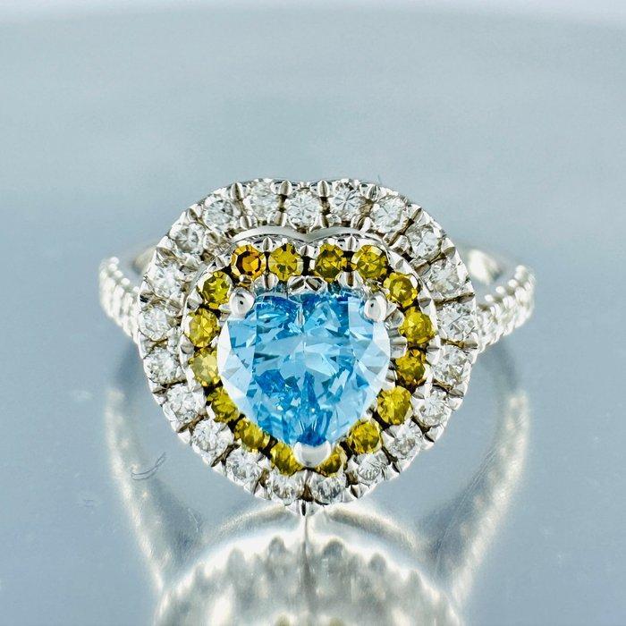 Cocktailring - 14 karaat Witgoud - 1.08ct. tw. Blauw Diamant, Sieraden, Tassen en Uiterlijk, Antieke sieraden