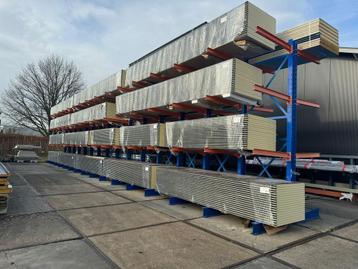 Restpartijen sandwich wandpanelen 40mm va. € 20,- p/m2 beschikbaar voor biedingen
