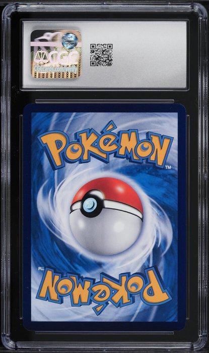 Pokémon Graded card - Indonesian SV Promo Pikachu In Batik, Hobby en Vrije tijd, Verzamelkaartspellen | Pokémon