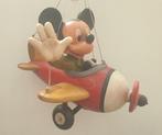 Beeld, Mickey Mouse in rode vliegtuig met groene jasje - 50, Nieuw