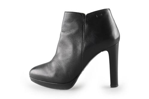 Nero Giardini Enkellaarzen in maat 36 Zwart | 10% extra, Kleding | Dames, Schoenen, Zwart, Zo goed als nieuw, Lage of Enkellaarzen