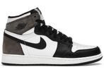 Jordan 1 Retro High Dark Mocha (GS) - Maat 39 EU, Ophalen of Verzenden, Nieuw, Jordan