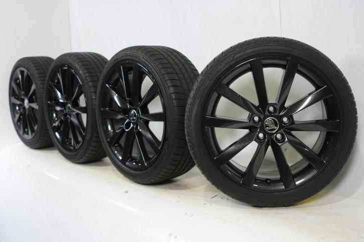 Skoda Octavia III 18 inch velgen Bridgestone Zomerbanden Ori, Auto-onderdelen, Banden en Velgen, Velg(en), Gebruikt, 18 inch, Zomerbanden