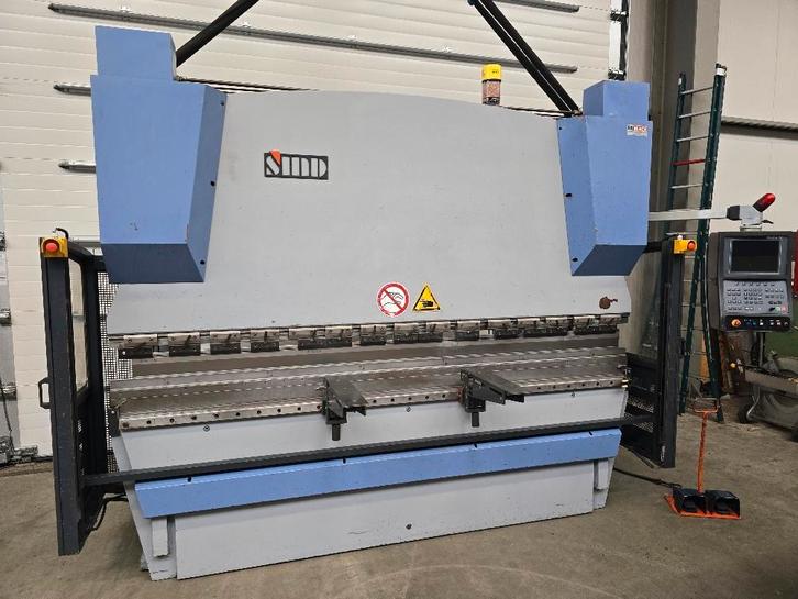 SMD | PBH 160 3100 4C | 3100 x 160 ton | 2004 |  Kantbank, Zakelijke goederen, Machines en Bouw | Metaalbewerking